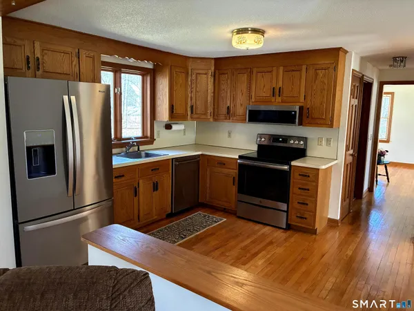 $549,300 | 57 Witch Hazel Drive, Deep River, CT 06417