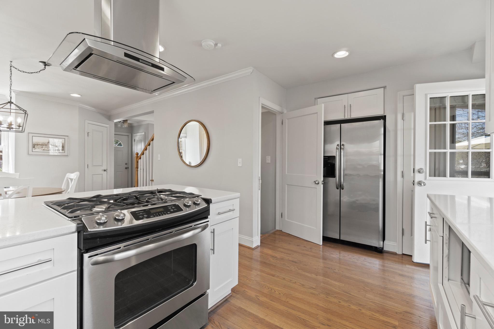 1215 West Braddock Road Alexandria, VA 22302 - Photo 14 of 35