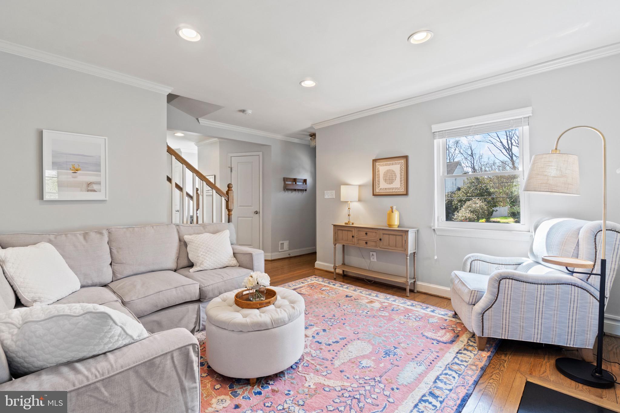 1215 West Braddock Road Alexandria, VA 22302 - Photo 6 of 35