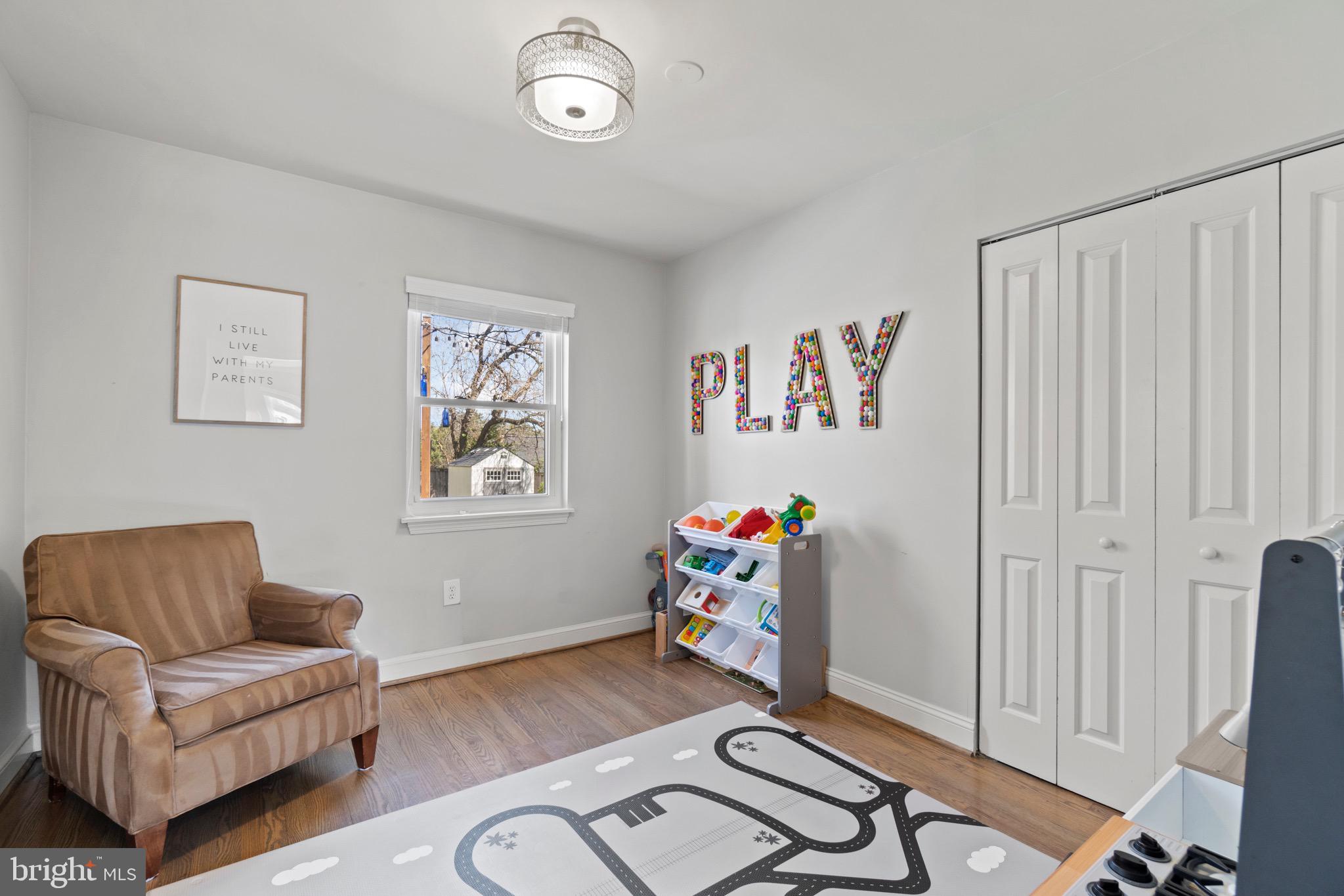 1215 West Braddock Road Alexandria, VA 22302 - Photo 8 of 35