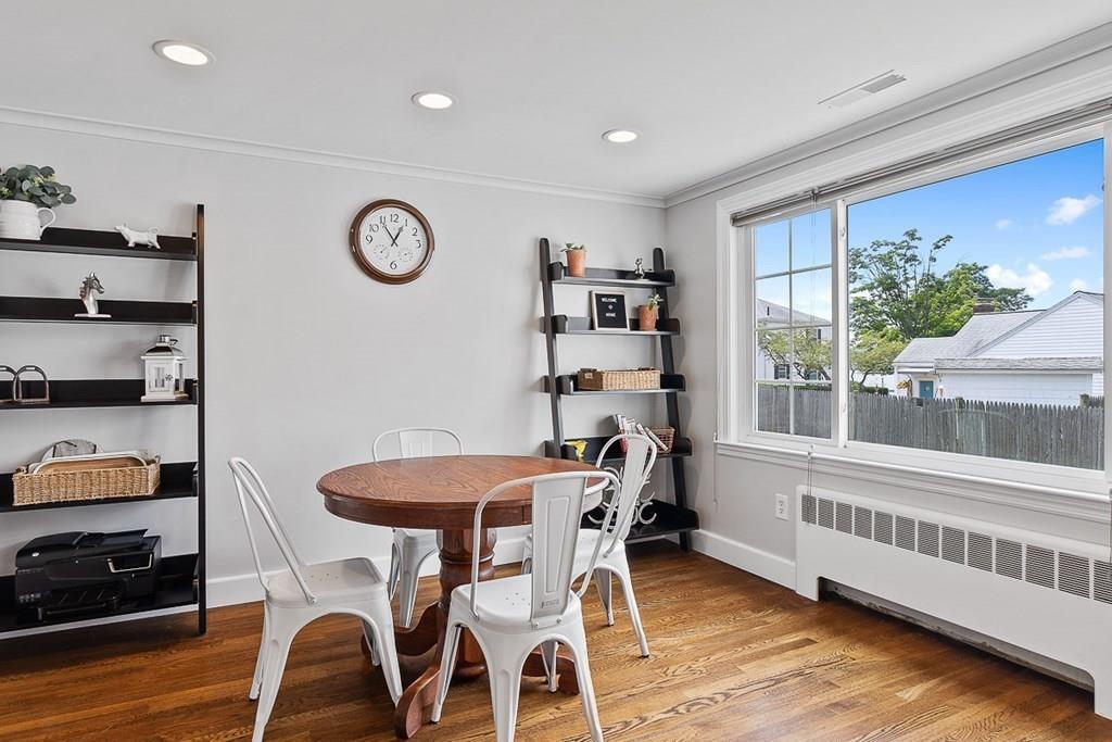 28 Walden Road Wakefield, MA 01880 - Photo 7 of 29 Gallery Image 7