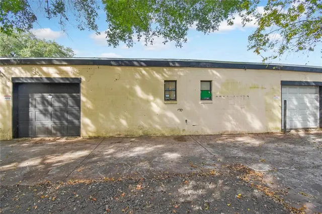 $9 | 3429 North Liberty Street, Jacksonville, FL 32206
