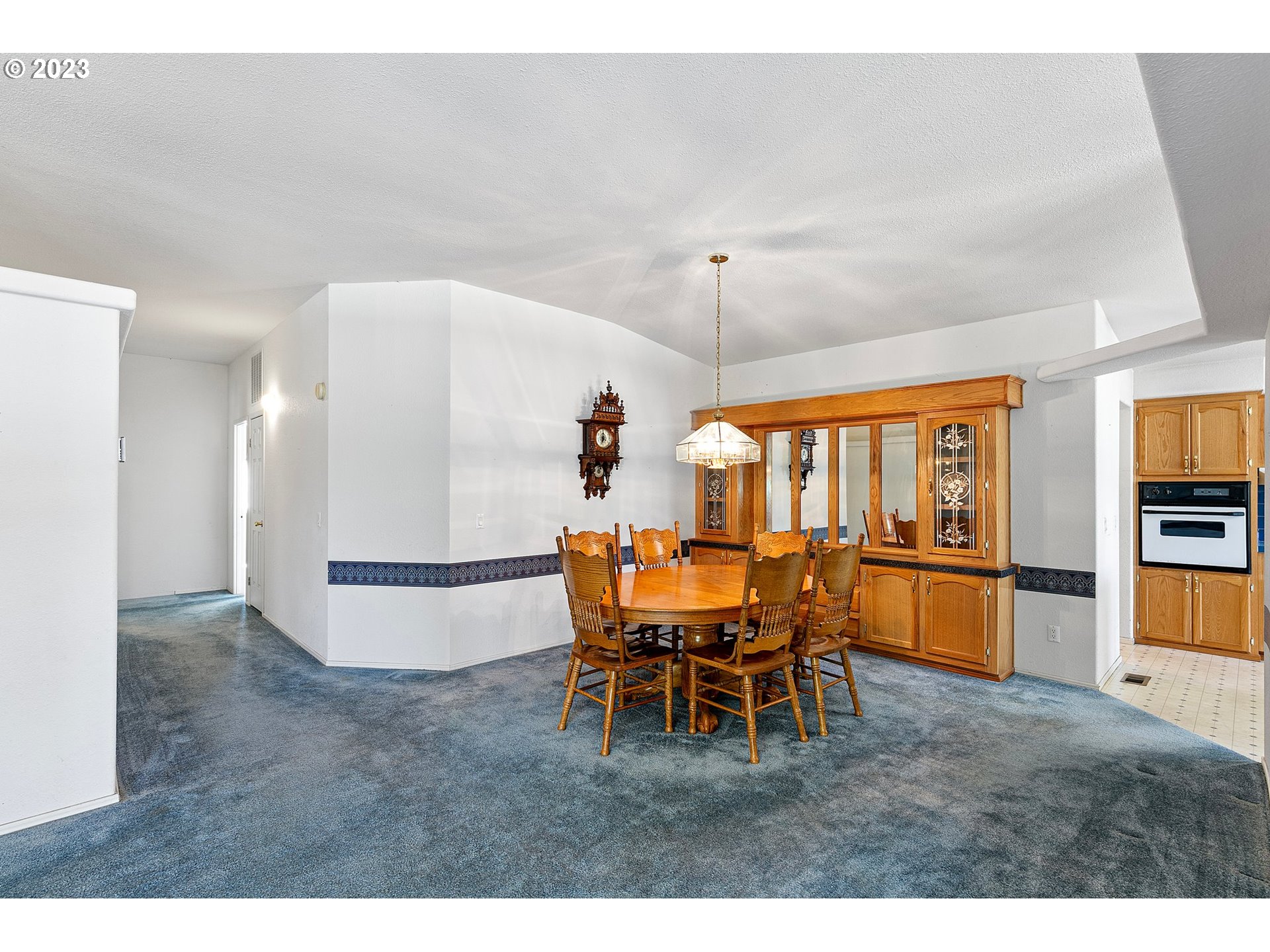 35796 Enterprise Road Creswell, OR 97426 - Photo 12 of 44 a dining room with furniture and window