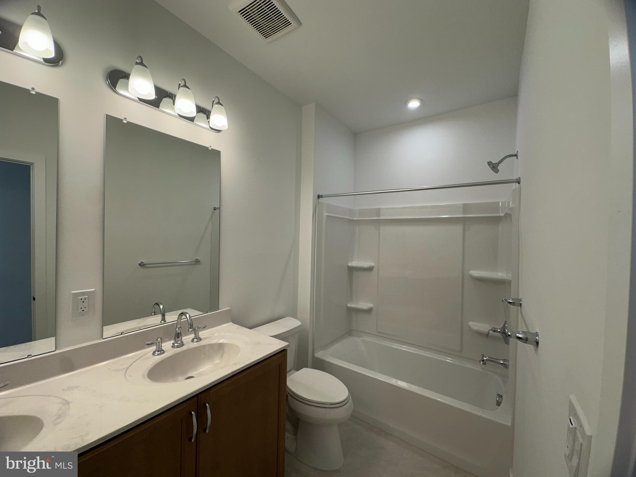 10102 Donatello Drive Princeton, NJ 08540 - Photo 13 of 20