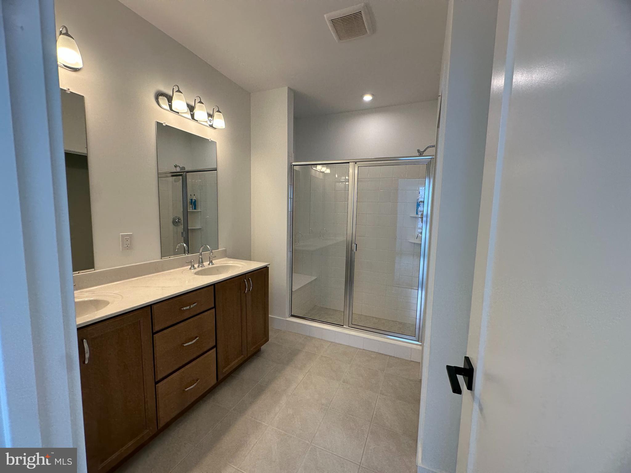 10102 Donatello Drive Princeton, NJ 08540 - Photo 16 of 20