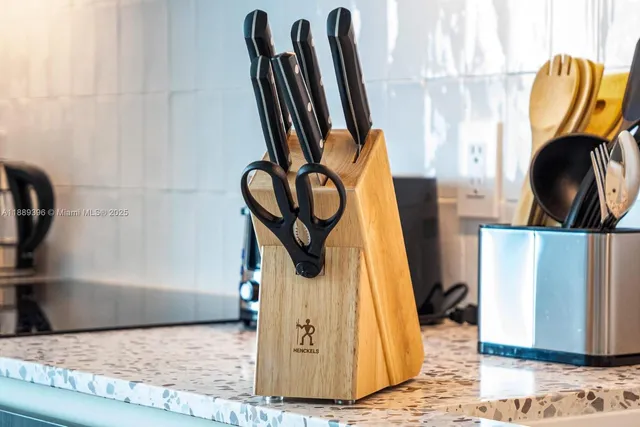 a bathroom with a toilet