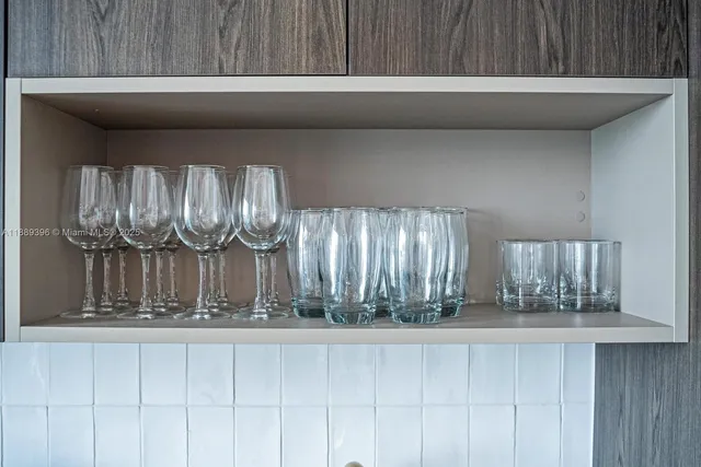 $6,800 | 159 Northeast 6th Street, Unit 5101, Miami, FL 33132