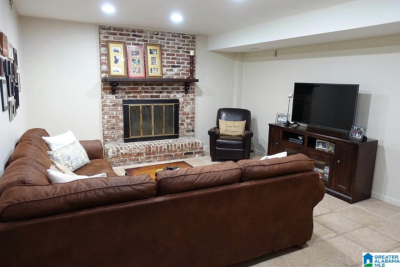 912 Granbury Road Birmingham, AL 35216 - Photo 22 of 28
