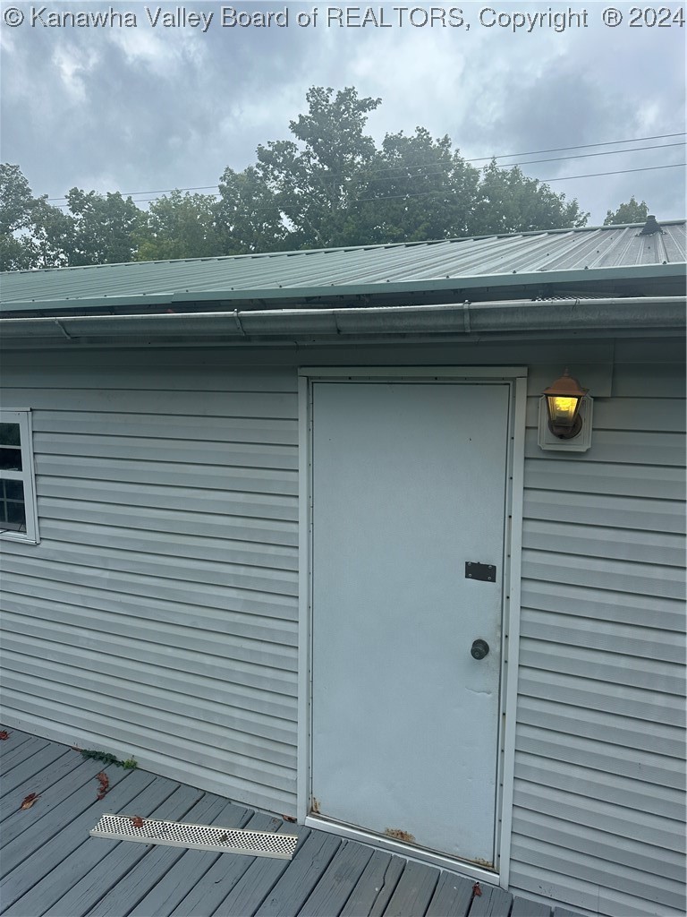 1987 Midway Road Sumerco, WV 25567 - Photo 10 of 48 Gallery Image 10