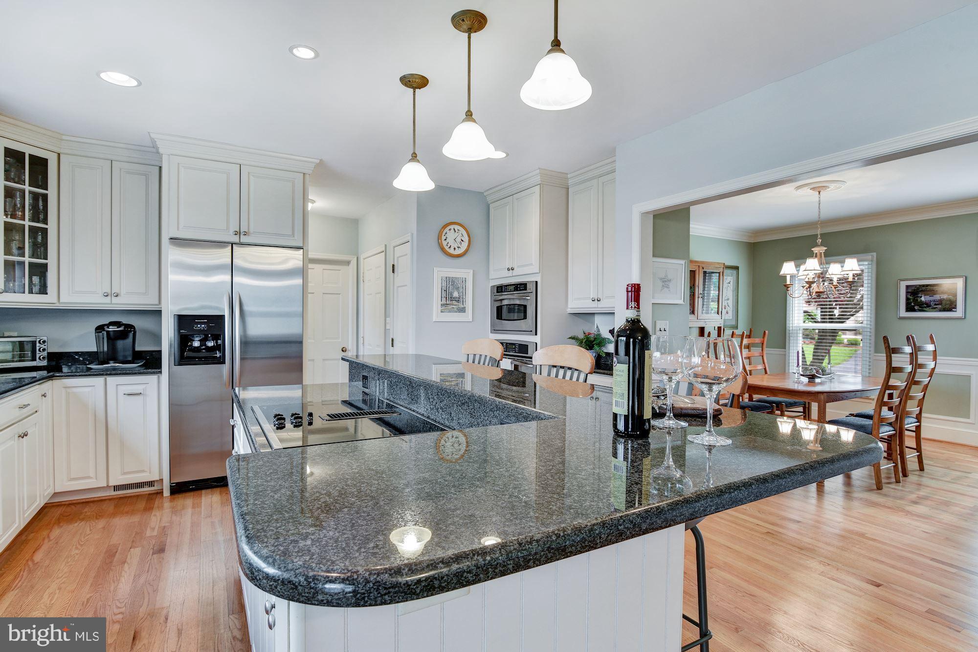 3720 Ramsgate Drive Annapolis, MD 21403 - Photo 33 of 76 Wrap-around Entertainer's Island