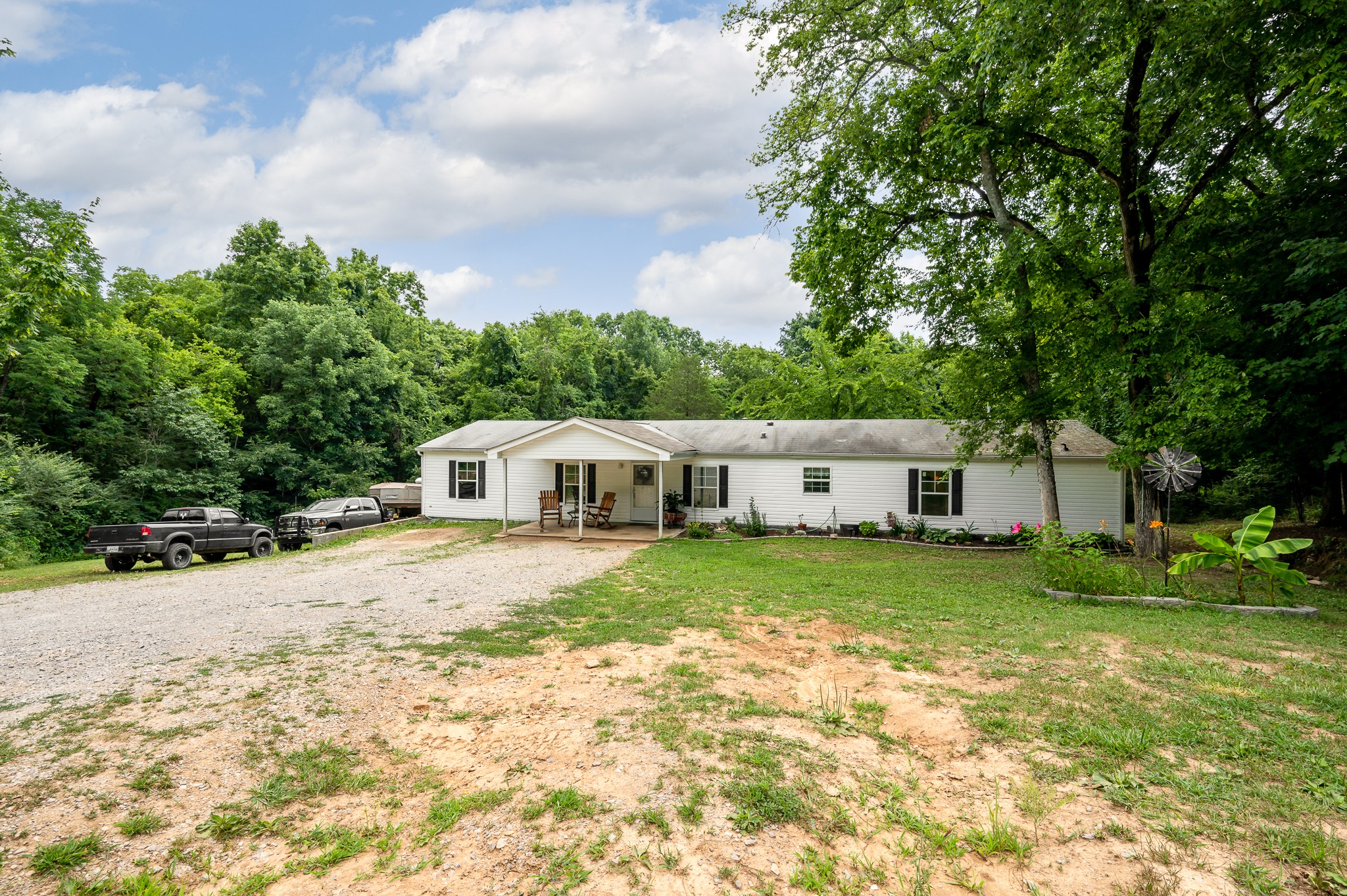 1968 Hill Station Road Columbia, TN 38401 - Photo 2 of 31 Gallery Image 2