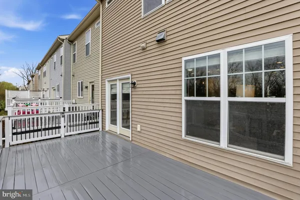 $685,000 | 25349 Wakestone Park Terrace, Chantilly, VA 20152