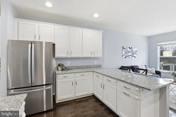 $685,000 | 25349 Wakestone Park Terrace, Chantilly, VA 20152