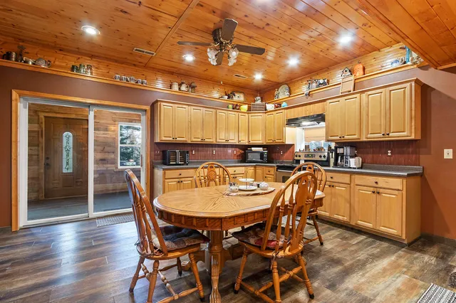 $294,900 | 13020 Groh Lane, Mountain, WI 54149