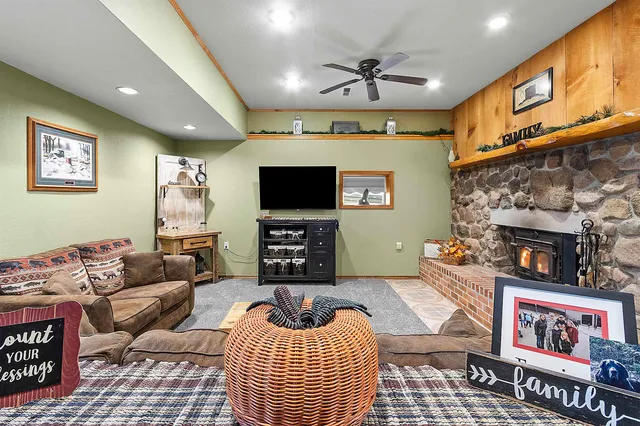 $294,900 | 13020 Groh Lane, Mountain, WI 54149