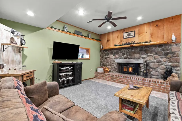 $294,900 | 13020 Groh Lane, Mountain, WI 54149