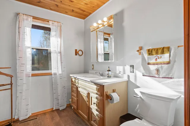 $294,900 | 13020 Groh Lane, Mountain, WI 54149