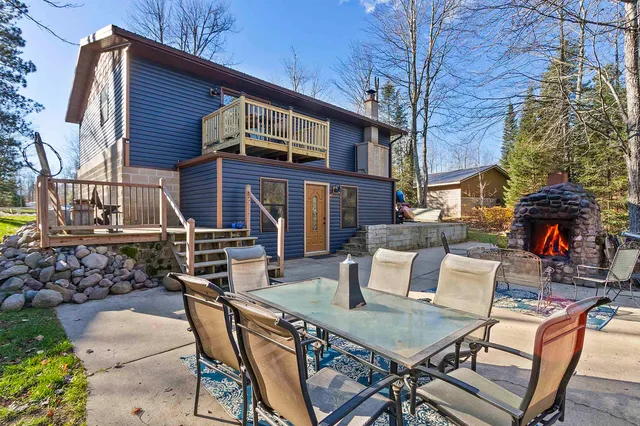 $294,900 | 13020 Groh Lane, Mountain, WI 54149