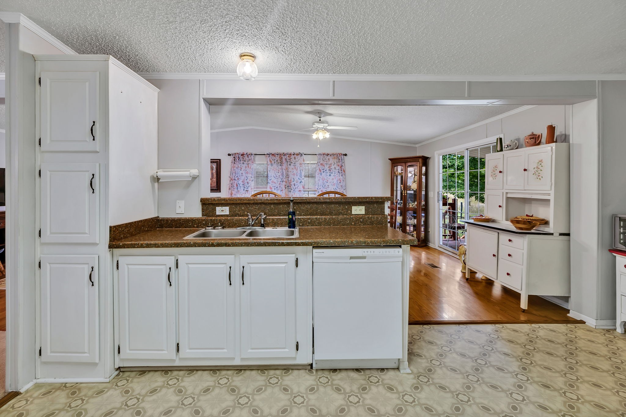 140 Howell Hill Road Fayetteville, TN 37334 - Photo 16 of 43 Gallery Image 16