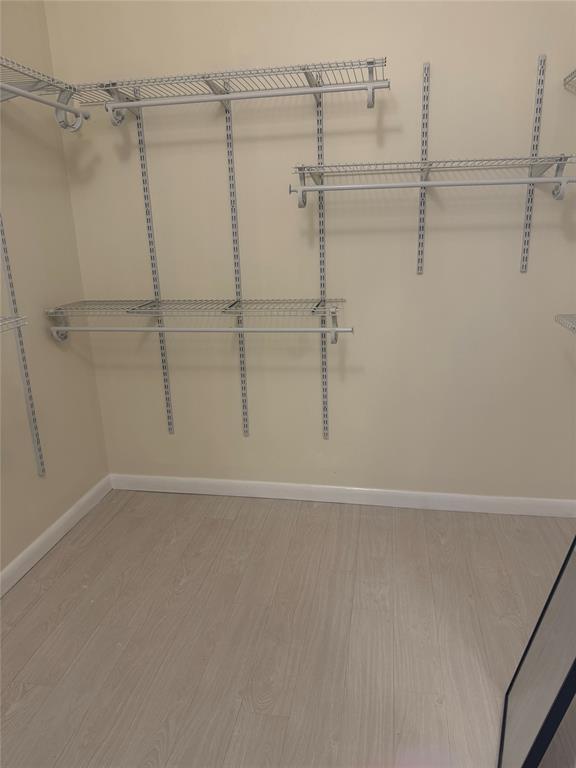 4273 Southwest 84th Terrace Davie, FL 33328 - Photo 20 of 21