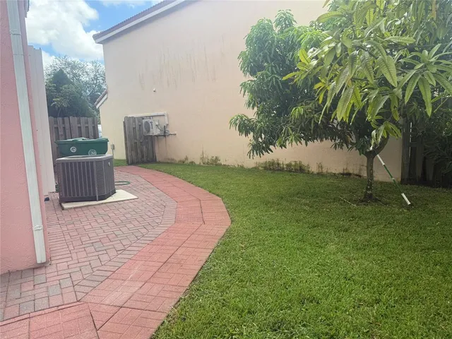 $580,000 | 4273 Southwest 84th Terrace, Davie, FL 33328