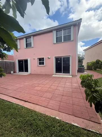 $580,000 | 4273 Southwest 84th Terrace, Davie, FL 33328
