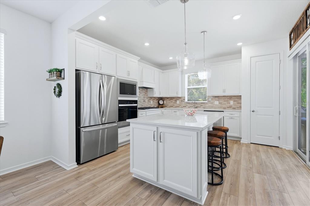 9289 Ballaster Pointe Loop Palmetto, FL 34221 - Photo 19 of 68