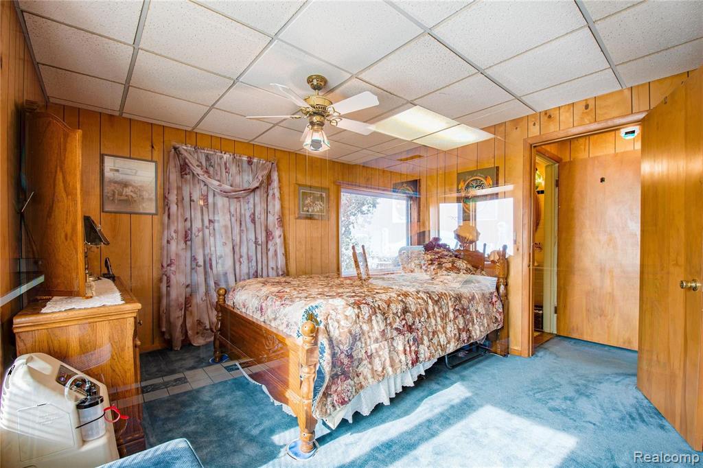 5370 Lakeshore Road Fort Gratiot, MI 48059 - Photo 17 of 28