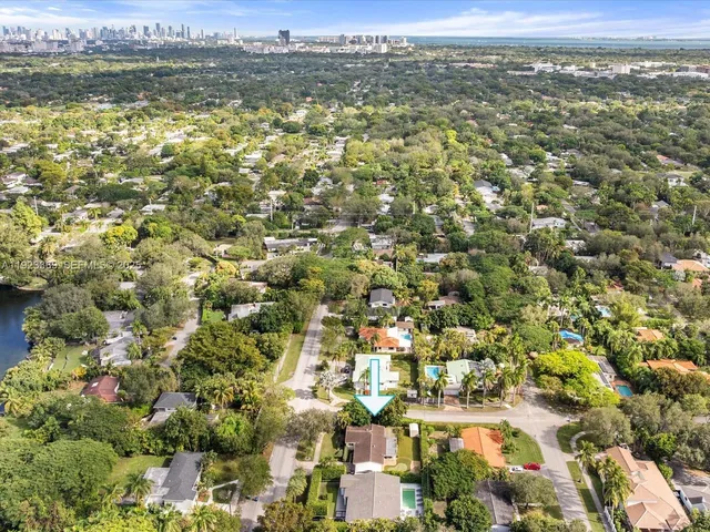 $6,450 | 6300 Southwest 48th Street, South Miami, FL 33155