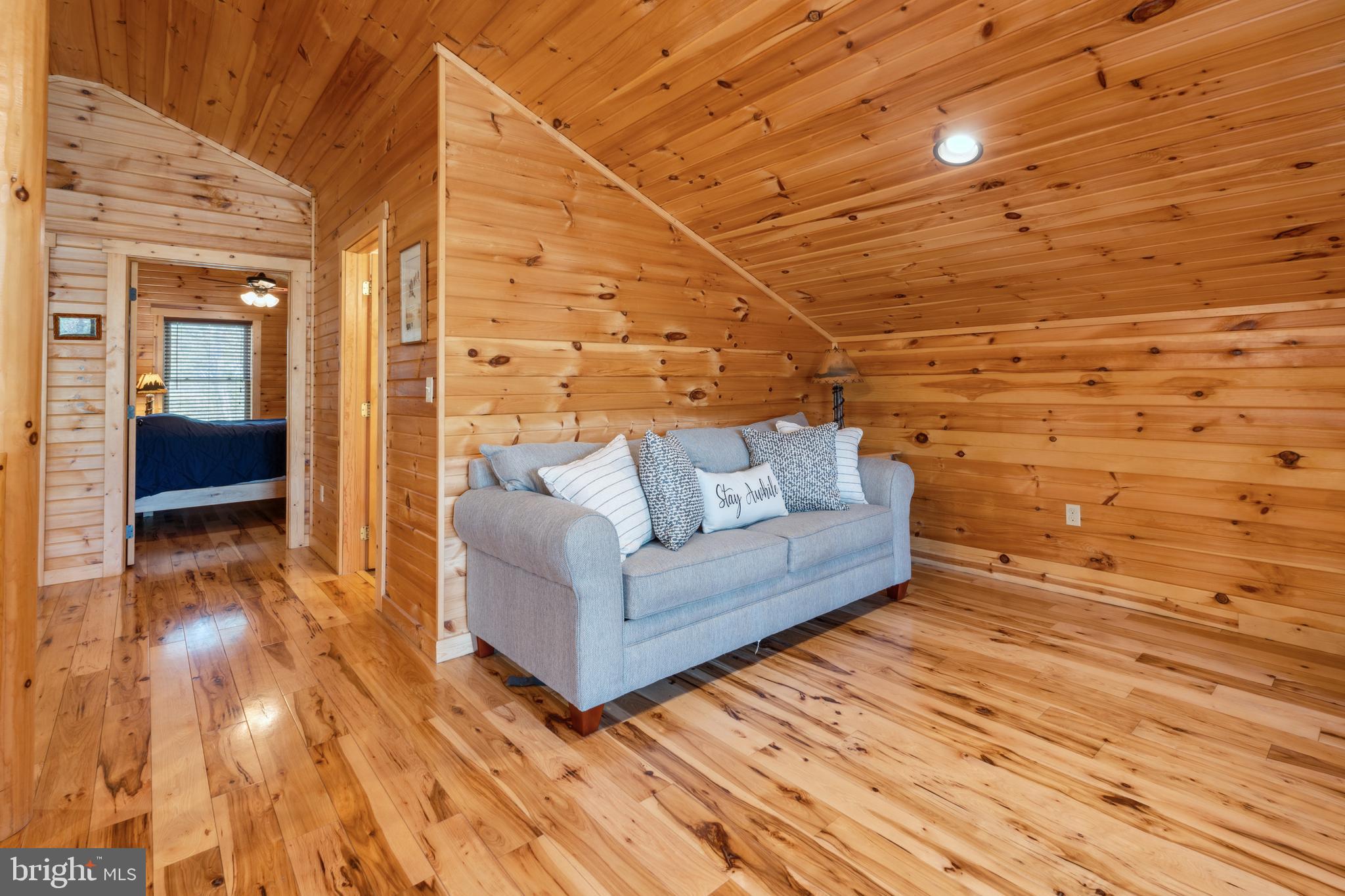 11007 Sugar Maple Huntingdon, PA 16652 - Photo 26 of 46 Loft