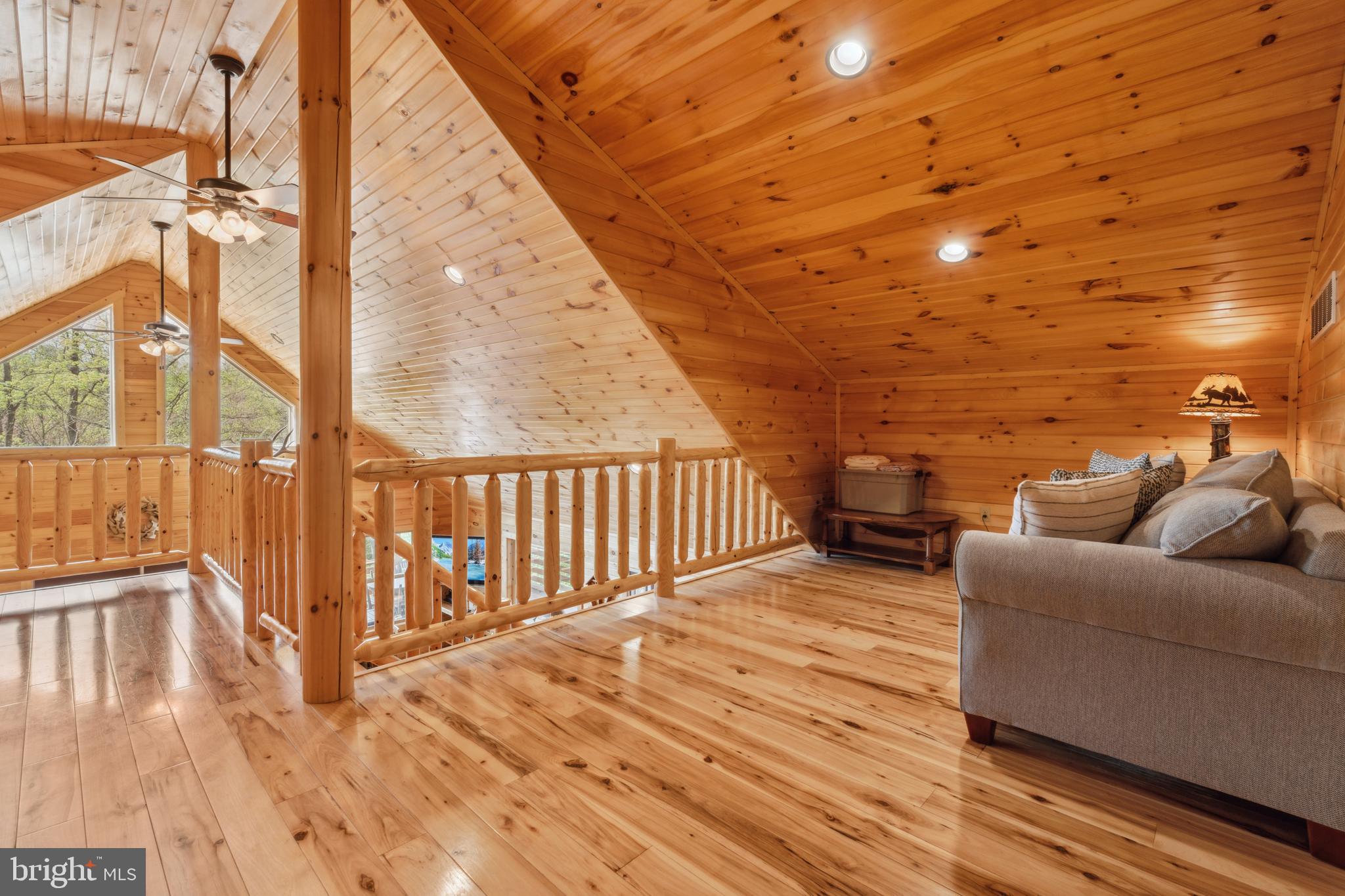 11007 Sugar Maple Huntingdon, PA 16652 - Photo 27 of 46 Loft