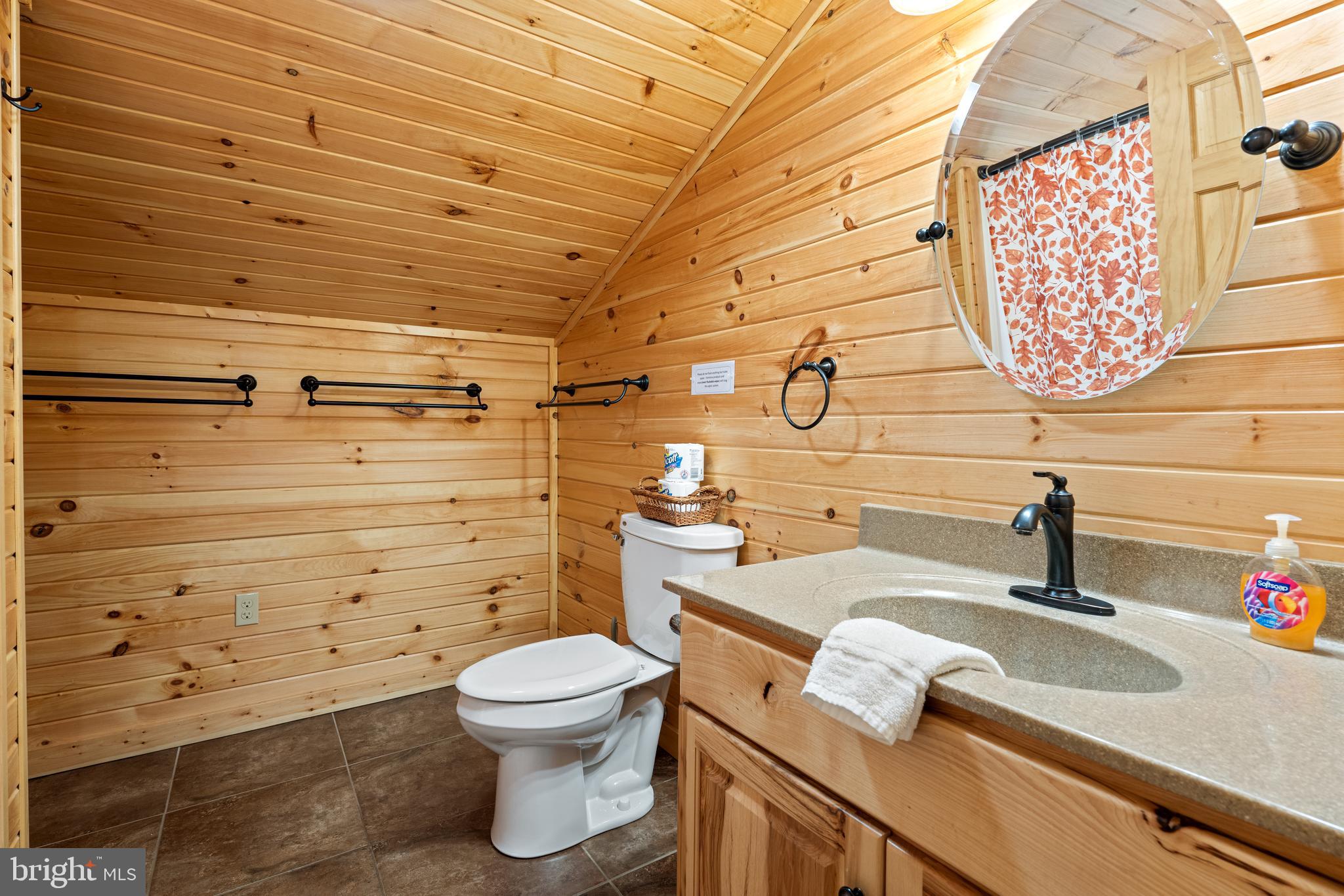 11007 Sugar Maple Huntingdon, PA 16652 - Photo 32 of 46 2nd Bathroom