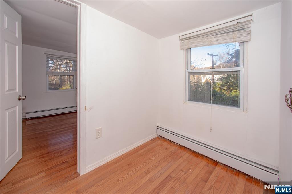 18 Decker Pond Road Sussex, NJ 07461 - Photo 14 of 40