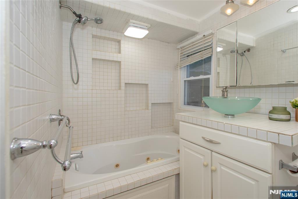 18 Decker Pond Road Sussex, NJ 07461 - Photo 20 of 40