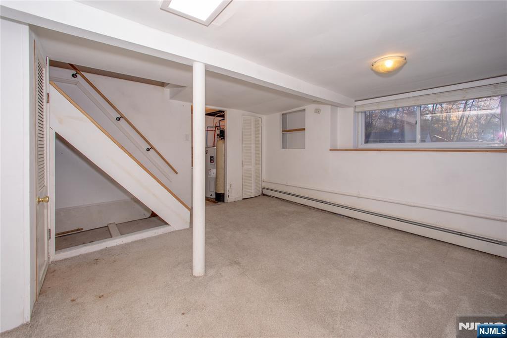 18 Decker Pond Road Sussex, NJ 07461 - Photo 27 of 40