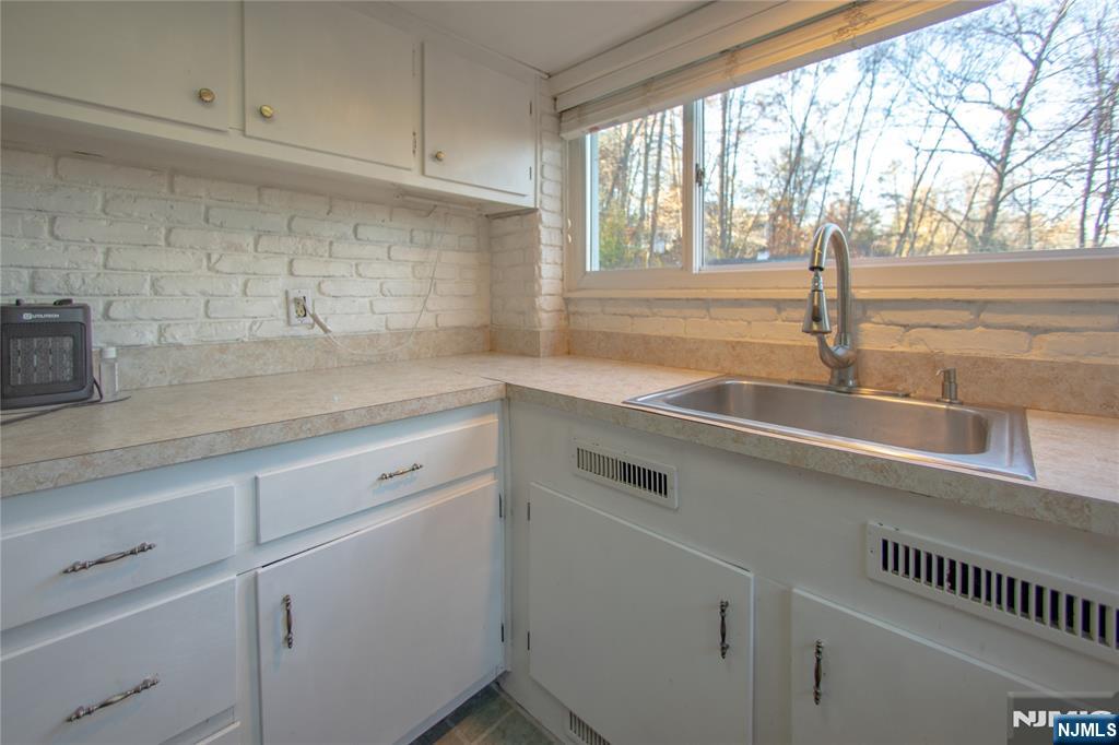 18 Decker Pond Road Sussex, NJ 07461 - Photo 31 of 40