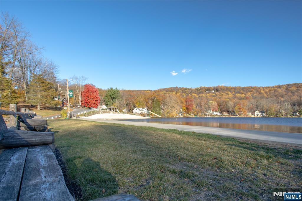 18 Decker Pond Road Sussex, NJ 07461 - Photo 37 of 40