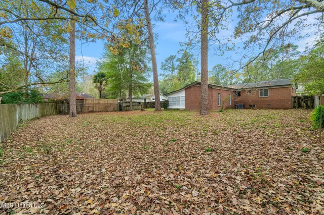 $199,900 | 324 Emerson Drive, Hattiesburg, MS 39401