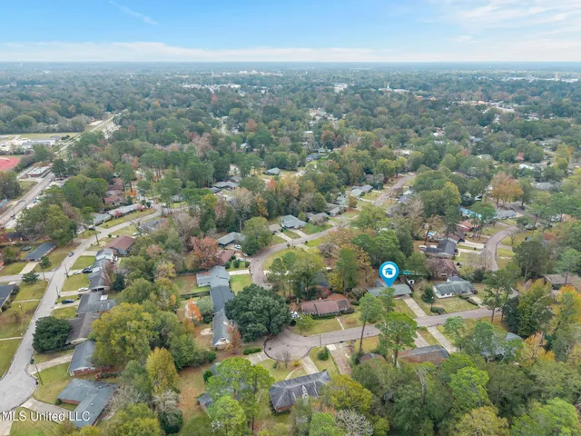 $199,900 | 324 Emerson Drive, Hattiesburg, MS 39401