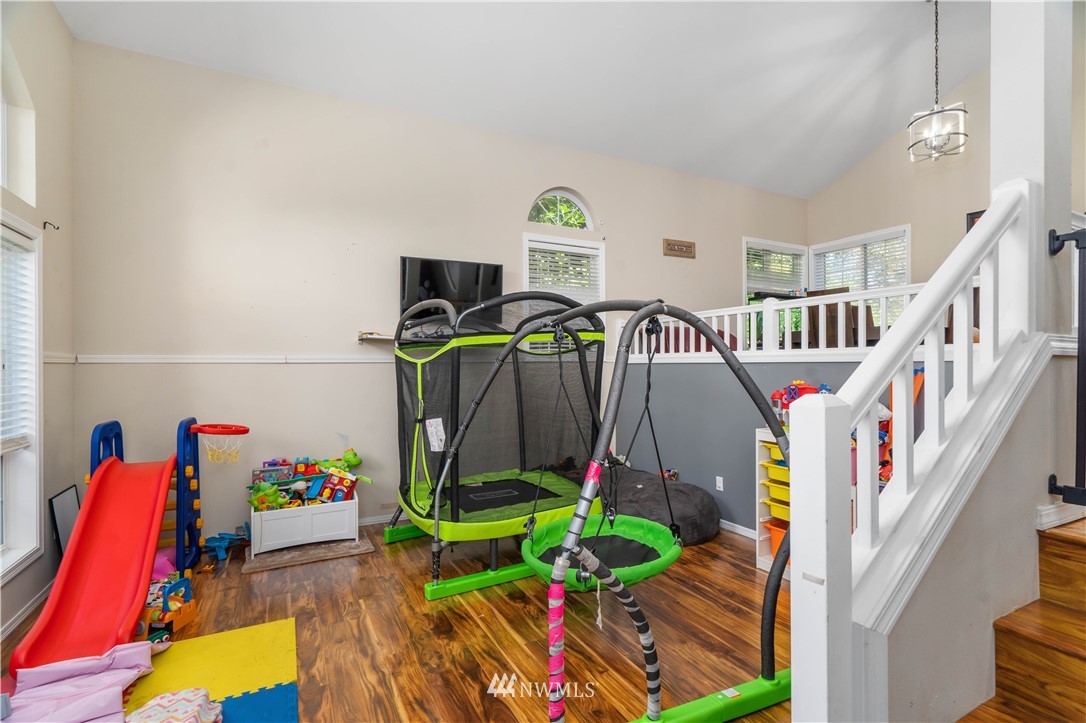 8041 68th Loop Southeast Olympia, WA 98513 - Photo 14 of 39 Gallery Image 14