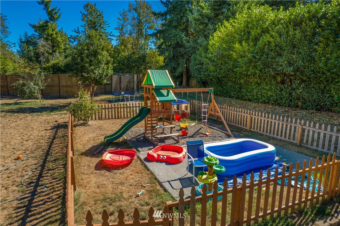 8041 68th Loop Southeast Olympia, WA 98513 - Photo 34 of 39 Gallery Image 34