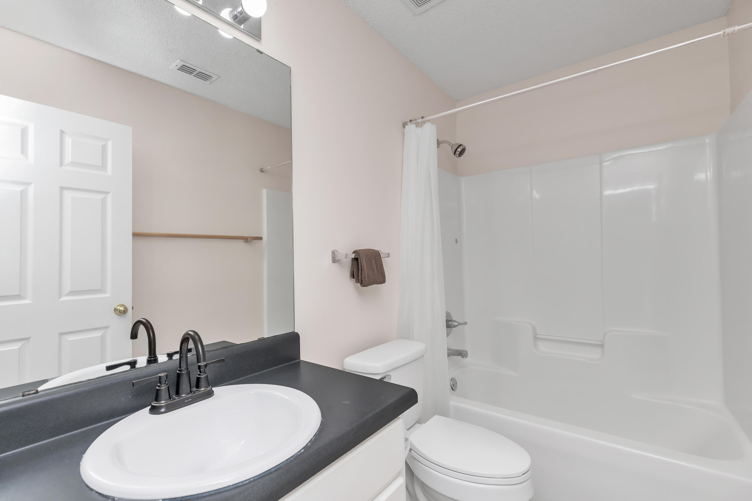 2091 Alfred Boulevard Navarre, FL 32566 - Photo 24 of 36 147A0126