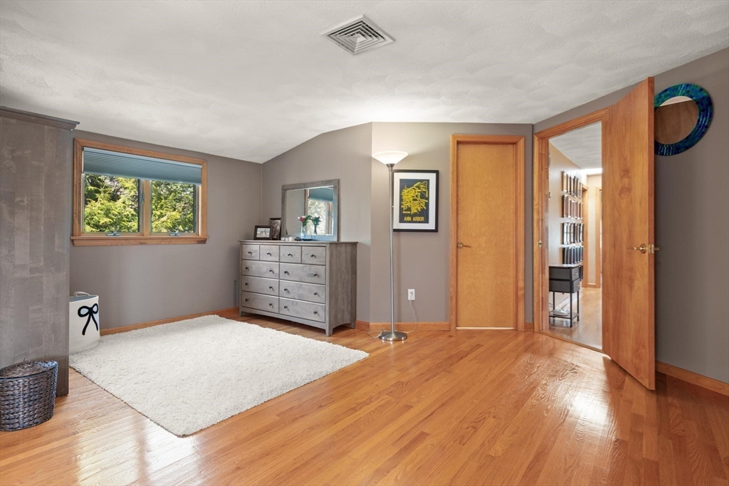 3 Watson Road Lexington, MA 02421 - Photo 6 of 37