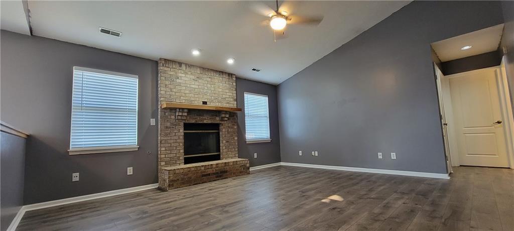 11853 Shannon Pointe Road Indianapolis, IN 46229 - Photo 3 of 18 Gallery Image 3