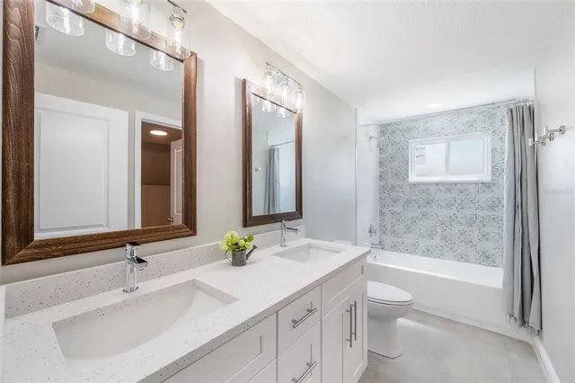 $789,000 | 1570 Coachlight Way, Dunedin, FL 34698