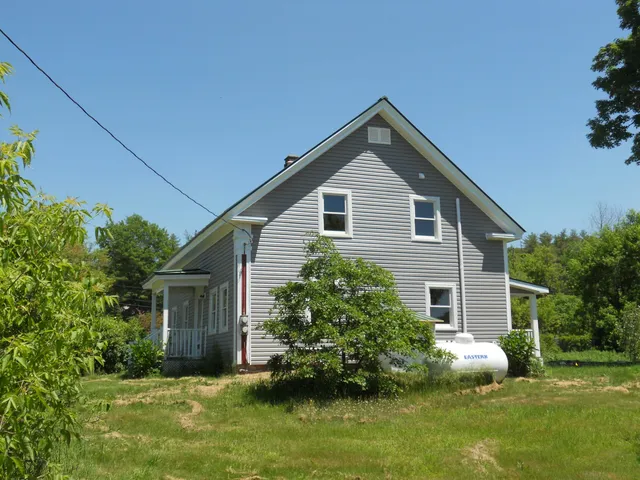 $519,000 | 3910 Claremont Road, Charlestown, NH 03603