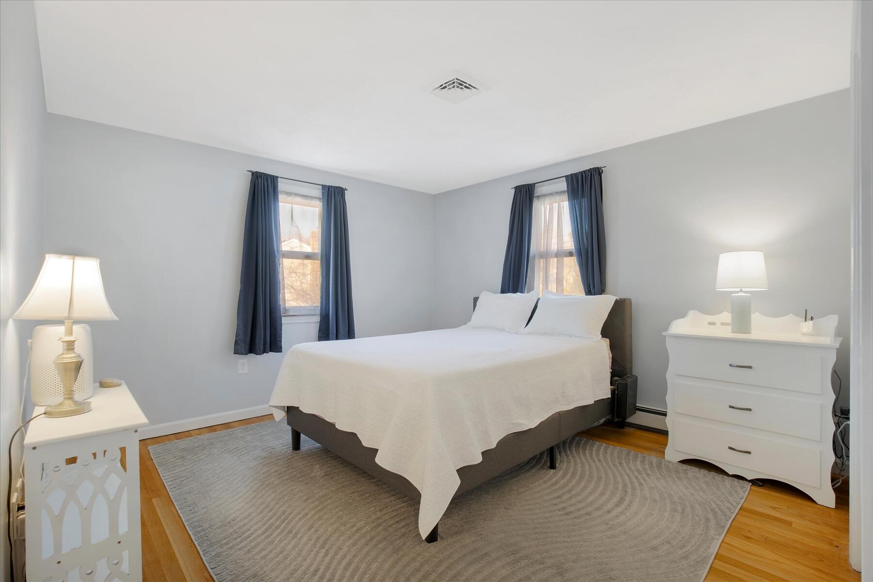 1115 Shootflying Hill Road Centerville, MA 02632 - Photo 13 of 34 17-MG_1723-r(1)
