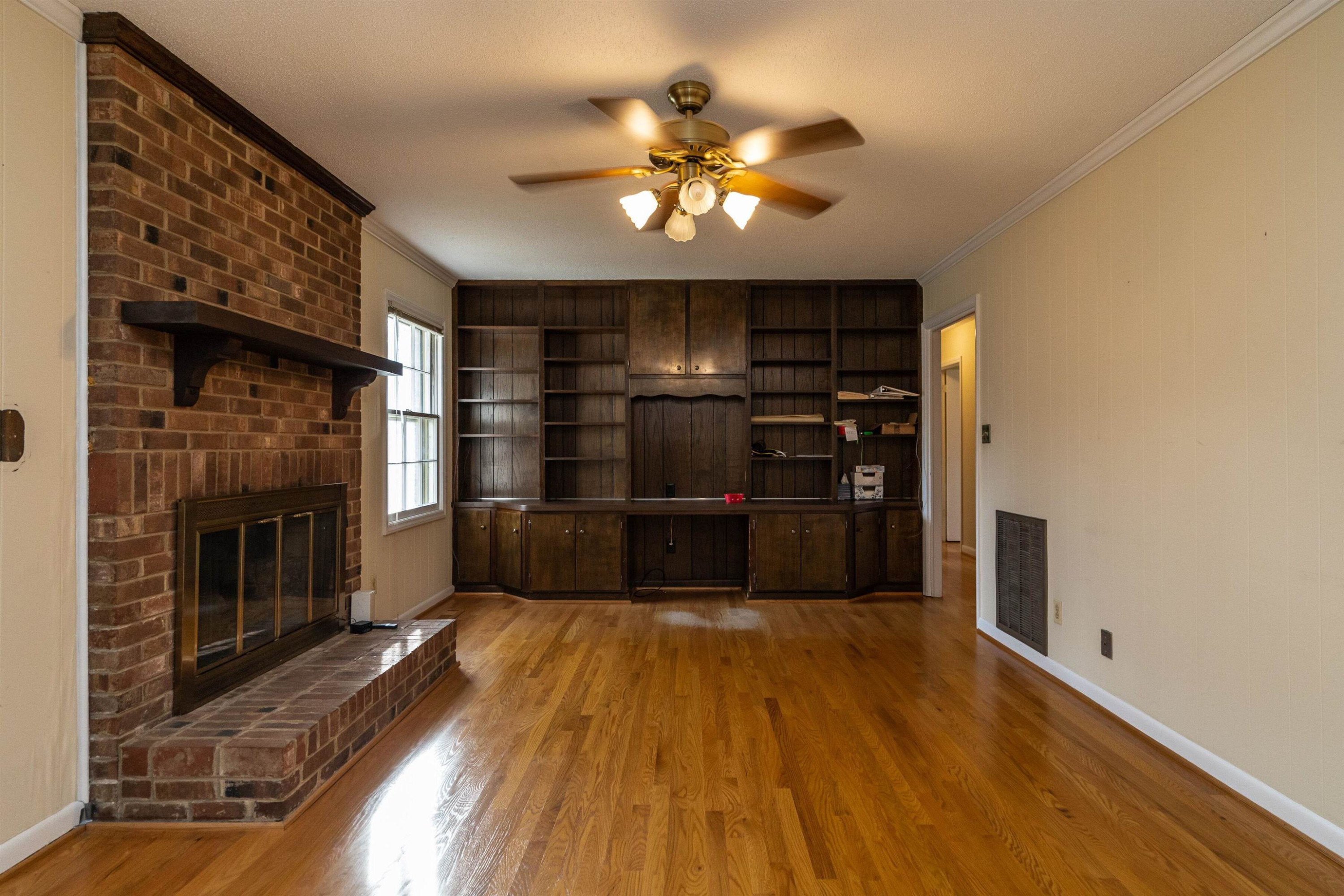 5304 Birch Place Raleigh, NC 27609 - Photo 10 of 30 Photo 10
