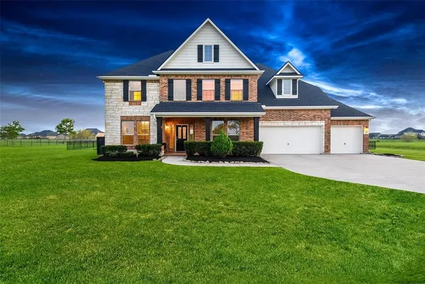 $749,900 | 7518 Lake Ivie, Needville, TX 77461