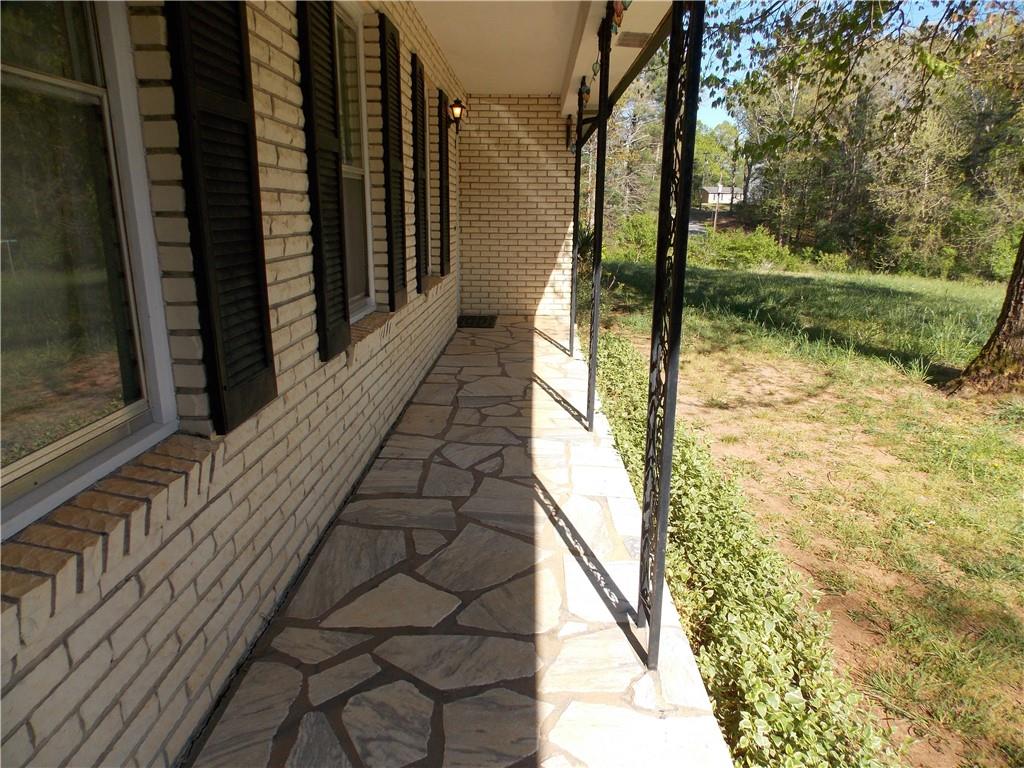 2626 Family Ridge Way Lenoir, NC 28645 - Photo 3 of 28 Gallery Image 3